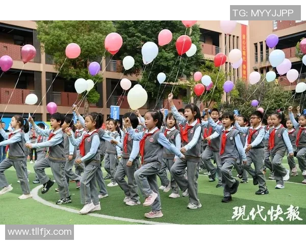 立体足球图形的创意设计与应用探索在现代体育中的重要性